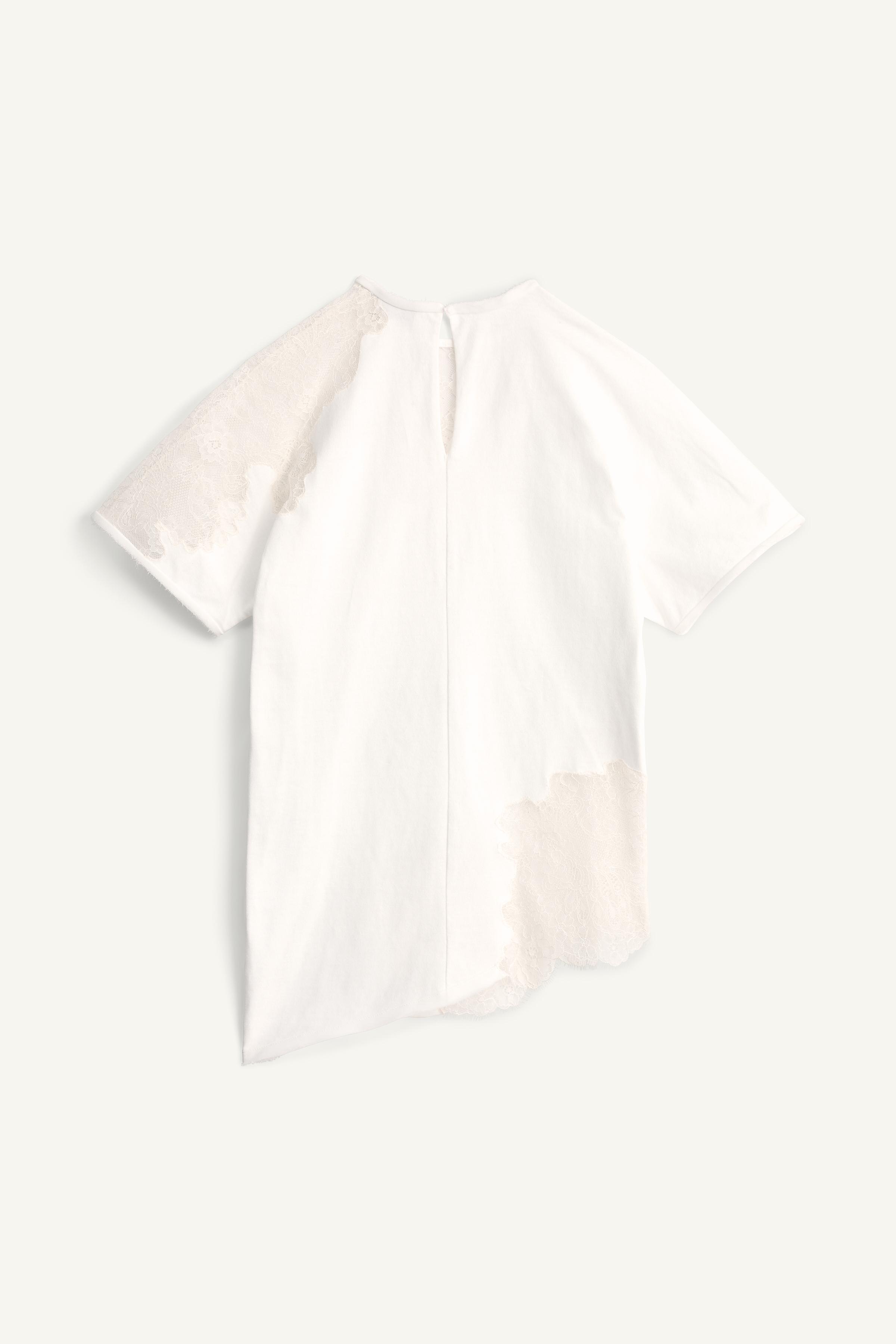 LIMITED EDITION ASYMMETRIC LACE T-SHIRT